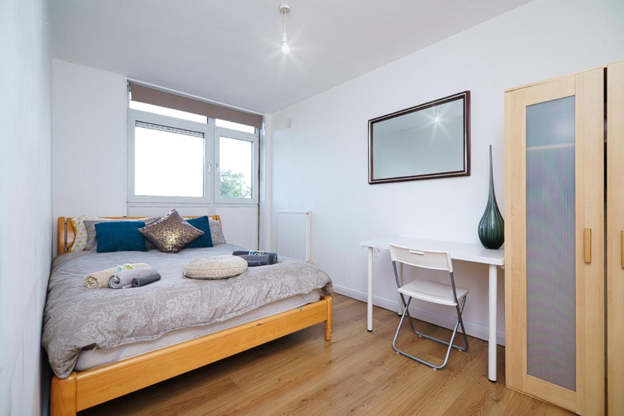 Modern Double Bedroom * London